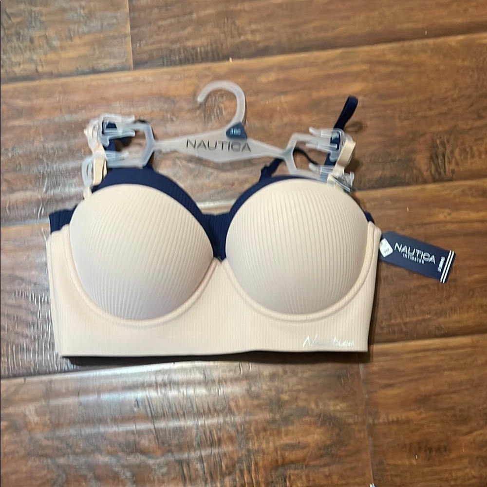 Nautica Women's Beige and Navy Bra